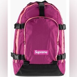 Supreme Women's Pink Backpack "Fw 19"